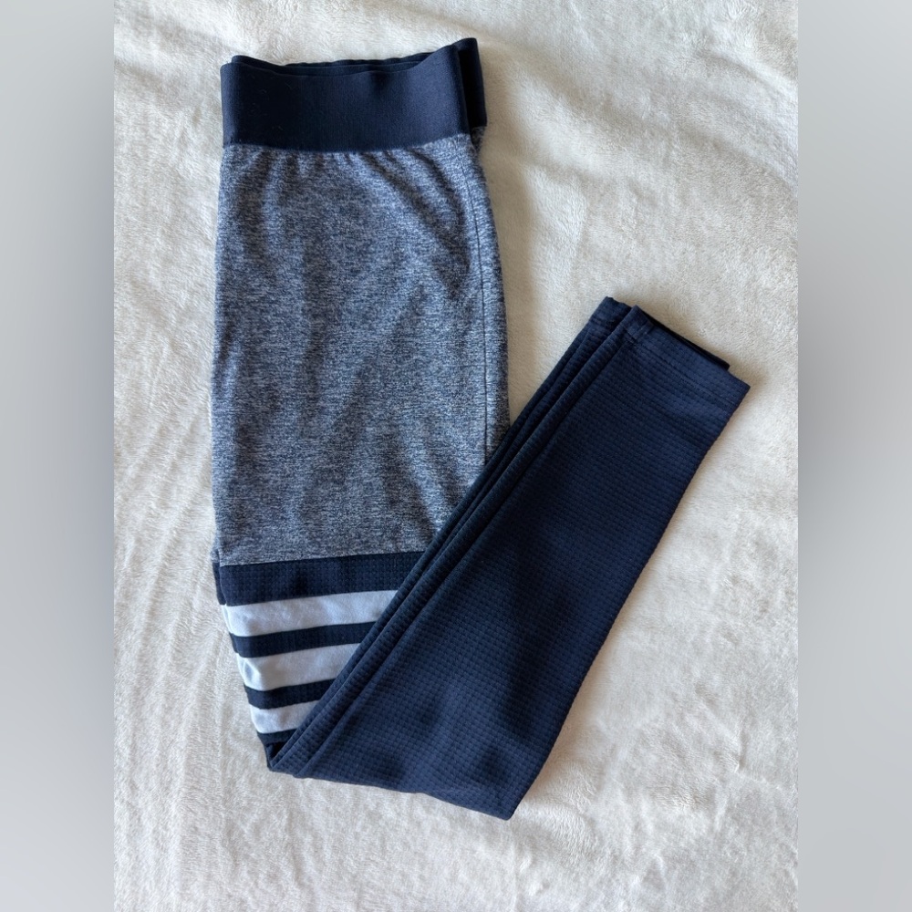 Bombshell Navy Mesh Knee Panel Stripe Leggings Size M - Picture 2 of 6